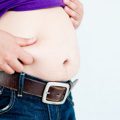 内臓脂肪レベルを下げるならフラダンスが効果的