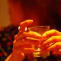 女性のアルコール摂取量と脳卒中に密接な関係