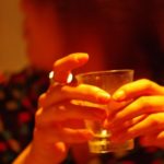 女性のアルコール摂取量