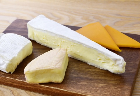 内臓脂肪レベルはチーズを食べるだけで減らせる