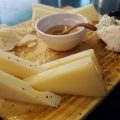 内臓脂肪レベルを減らせるチーズの食べ方とは?
