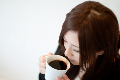 コーヒーの健康効果は1日ブラック3杯がベスト