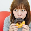 内臓脂肪レベルを食べたいものを我慢せず減らす