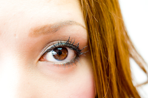 眼精疲労の回復は「片目で見る」だけで効果アリ