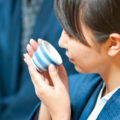 ホルモンバランスを整えるなら天然のお茶を飲む