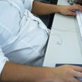 アイソメトリクスでぽっこりお腹を解消する方法