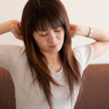 菱形筋を筋トレすることで背中のコリが解消した