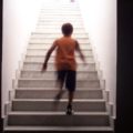 大腰筋の鍛え方は階段を上るときの1段飛ばし